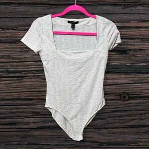 -bundle 3 or more NWOT. Forever 21 short sleeve bodysuit